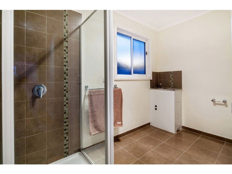 4 Merlewood Court, Bundoora VIC 3083