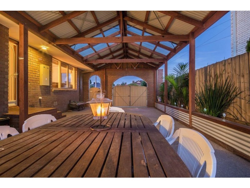 4 Merlewood Court, Bundoora VIC 3083