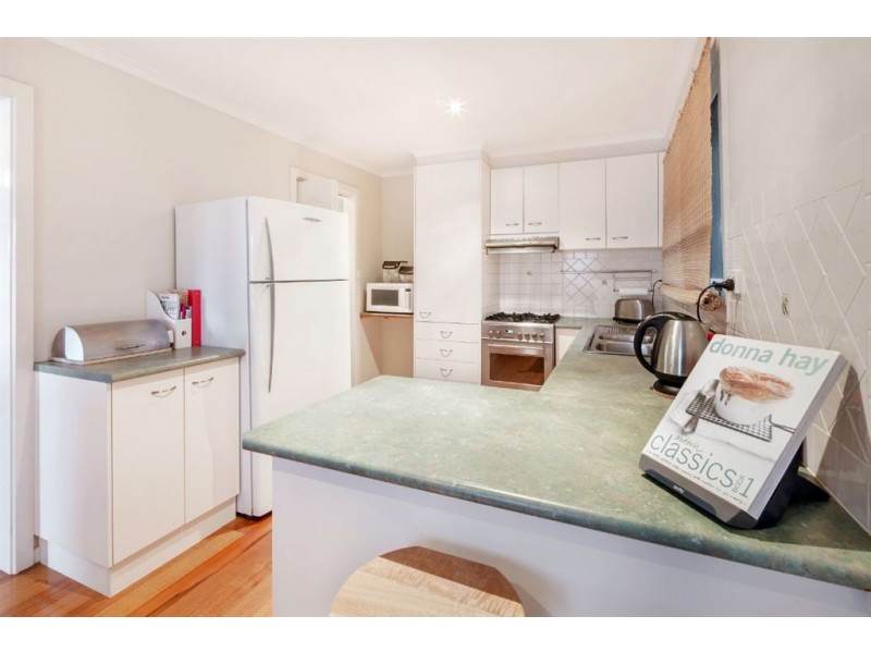 4 Merlewood Court, Bundoora VIC 3083