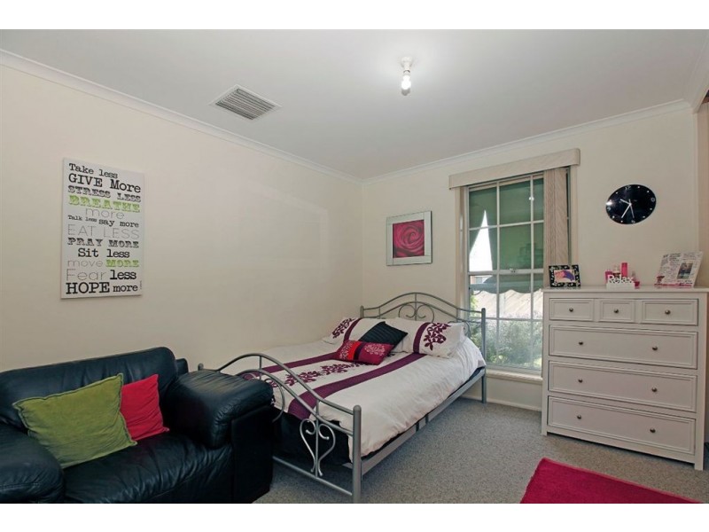 1 Swindon Court, Lalor VIC 3075