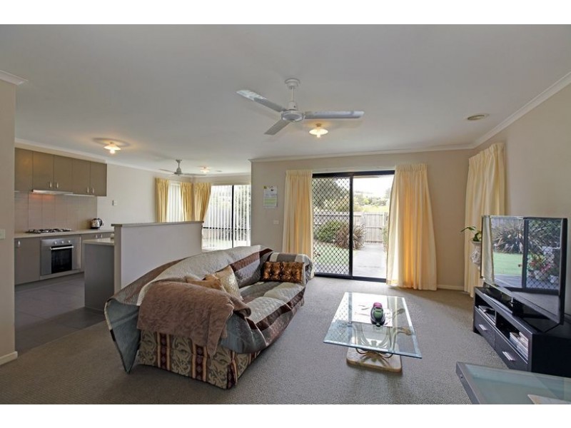 260 The Lakes Boulevard, South Morang VIC 3752