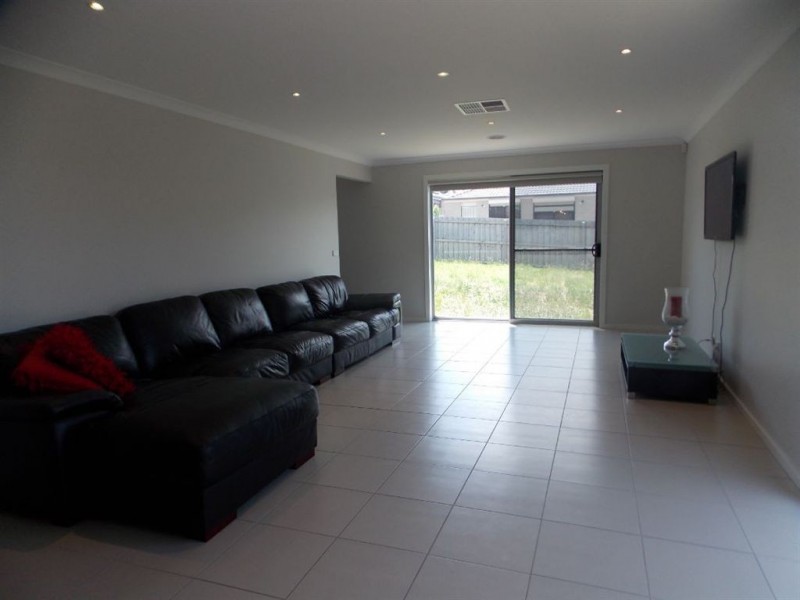 9 Filin Drive, Epping VIC 3076