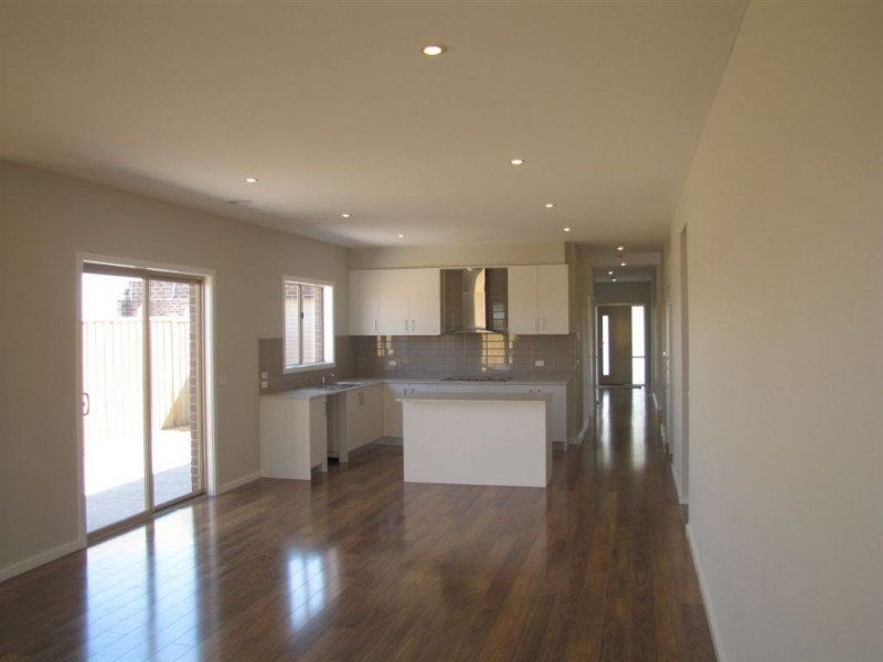 21 De Rossi Boulevard, Epping VIC 3076