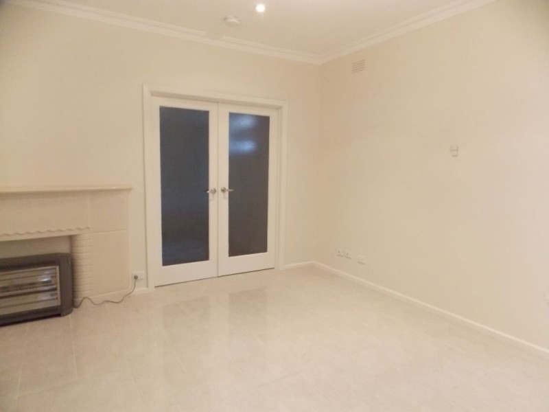 50A Travers Street, Thomastown VIC 3074