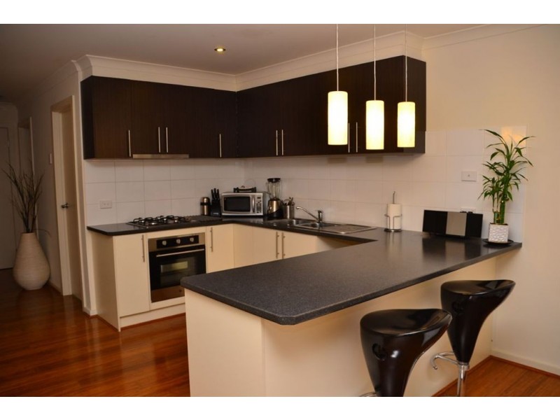 12/12 Kirkland Court, Epping VIC 3076