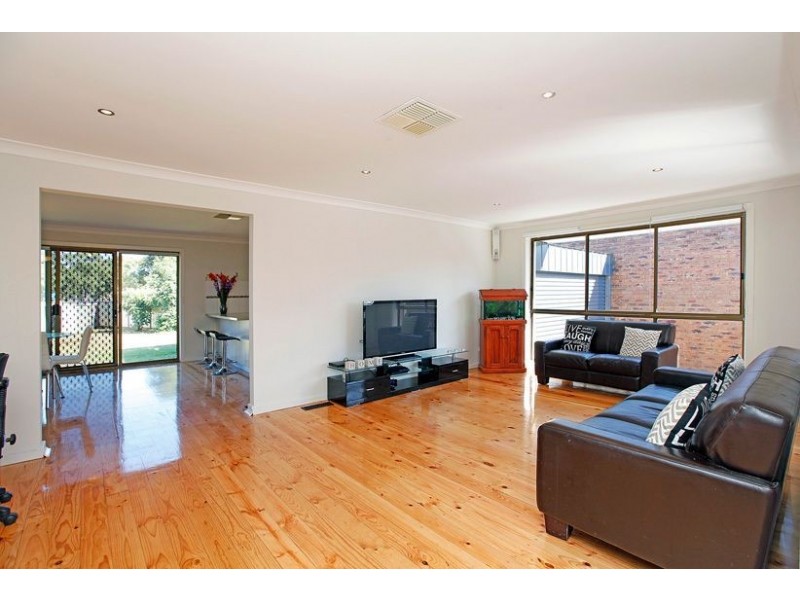 7 Kinlora Avenue, Epping VIC 3076