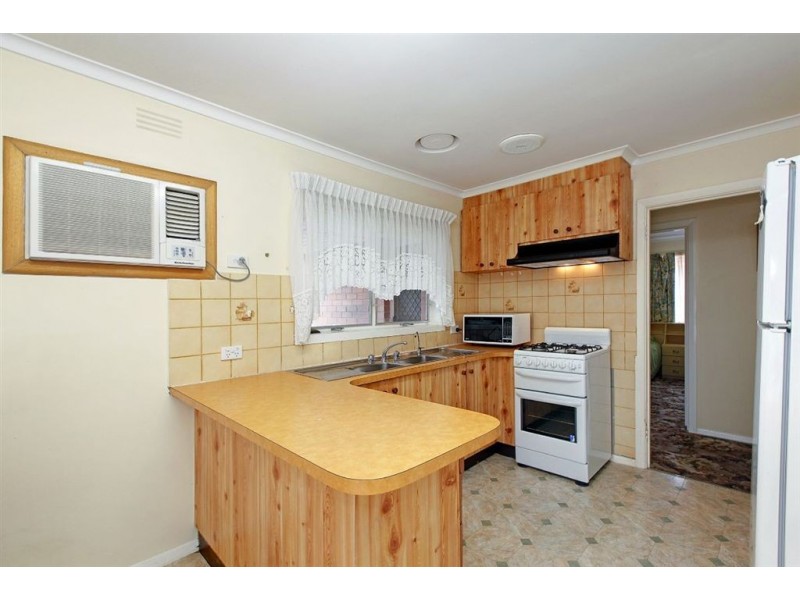 6 Lantana Avenue, Thomastown VIC 3074