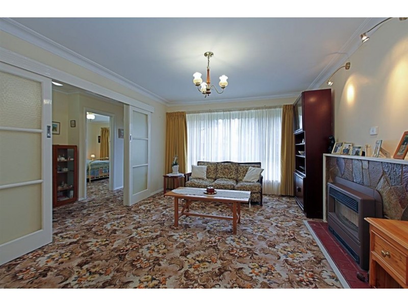 6 Lantana Avenue, Thomastown VIC 3074