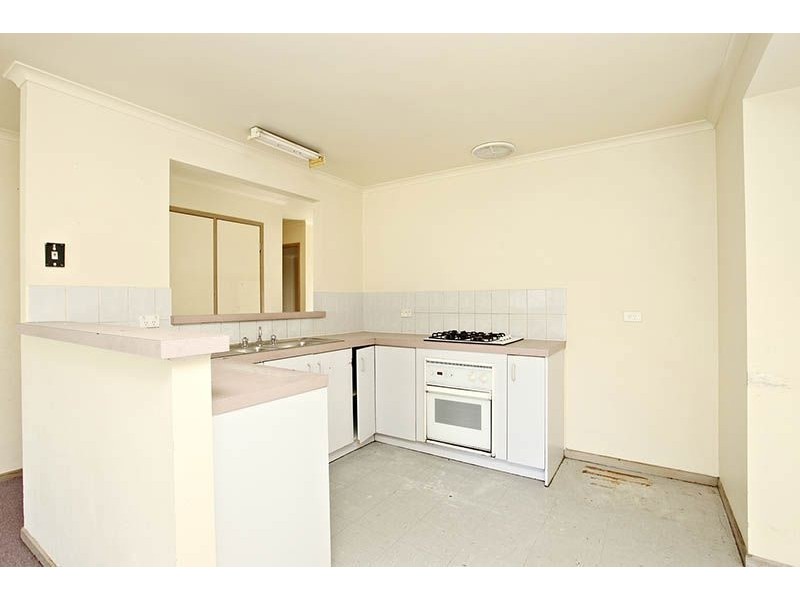 24 Mossman Crescent, Lalor VIC 3075