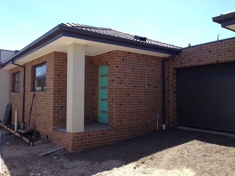 2/16 Maxwell Street, Lalor VIC 3075