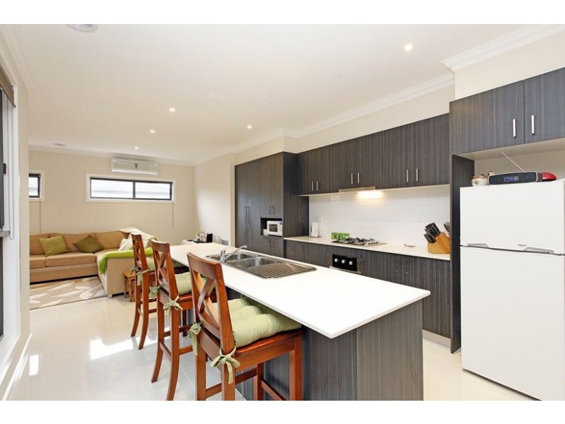 6 Creswick Drive, Epping VIC 3076
