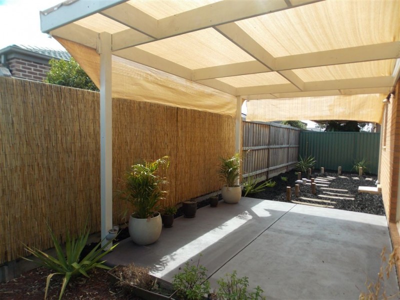 25 Coleridge Way, South Morang VIC 3752