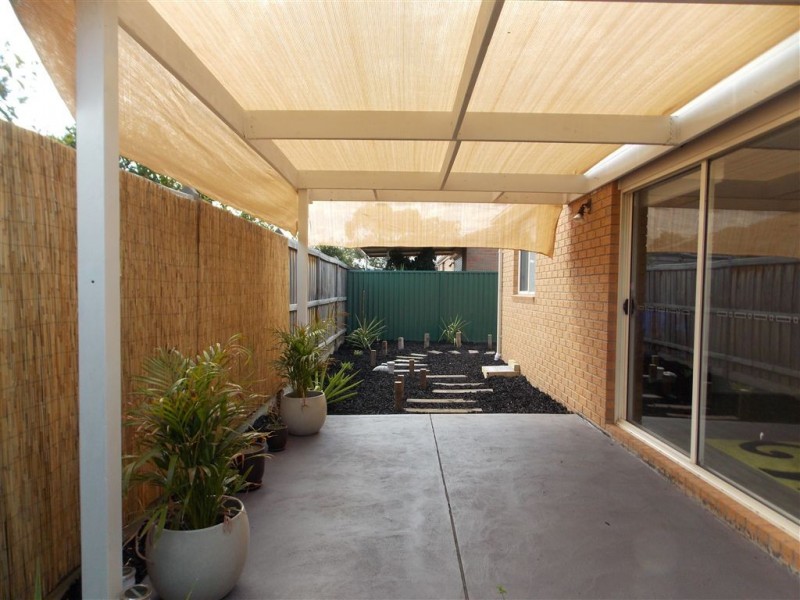 25 Coleridge Way, South Morang VIC 3752