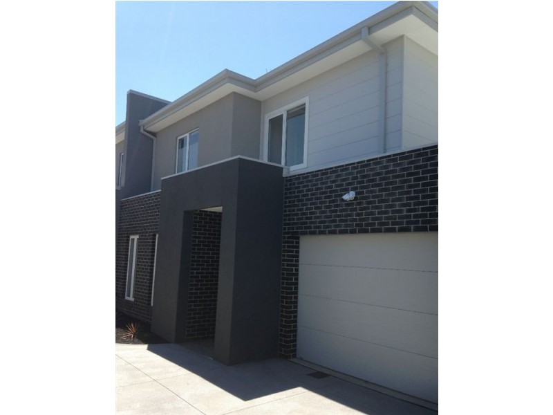 6/210-216 Melrose Avenue, Tullamarine VIC 3043