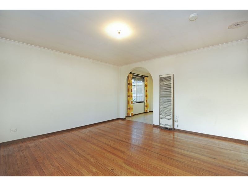 6 Lacey Street, Lalor VIC 3075