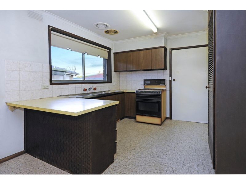 6 Lacey Street, Lalor VIC 3075