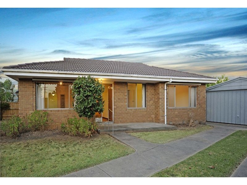 6 Lacey Street, Lalor VIC 3075