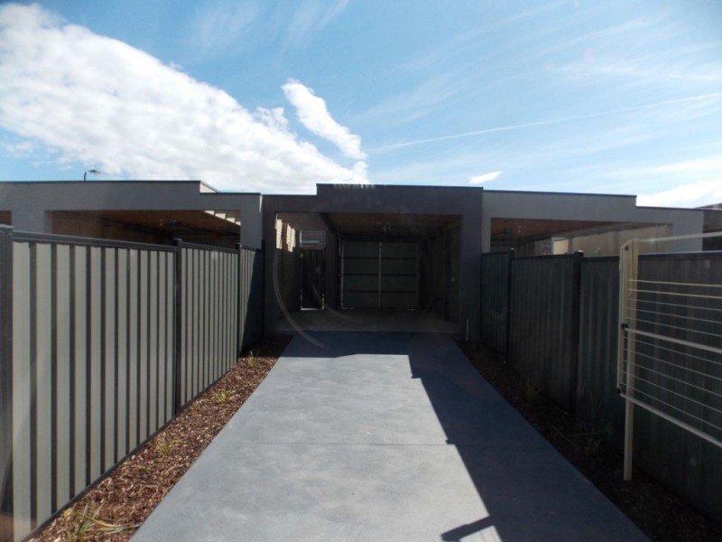 10 Andover Lane, Craigieburn VIC 3064