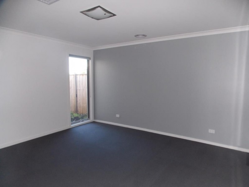 4 Efficient Street, Epping VIC 3076