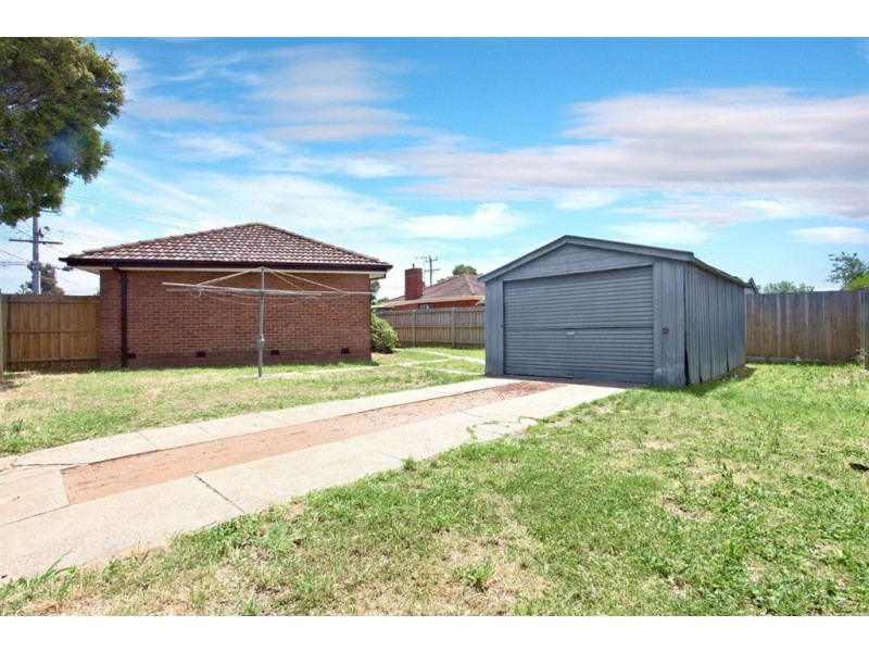 64 Darebin Drive, Thomastown VIC 3074