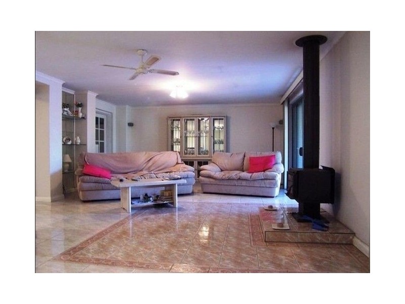 35 Pentland Drive, Epping VIC 3076