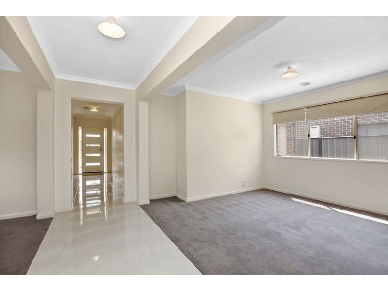 4 Steels Place, South Morang VIC 3752