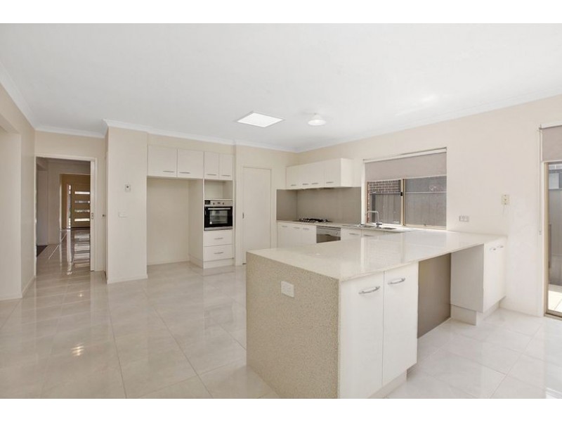 4 Steels Place, South Morang VIC 3752