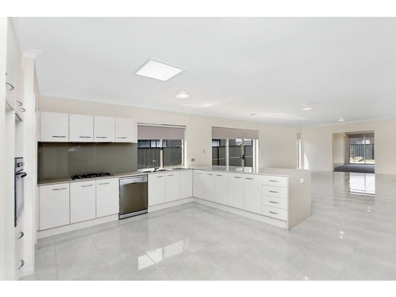 4 Steels Place, South Morang VIC 3752