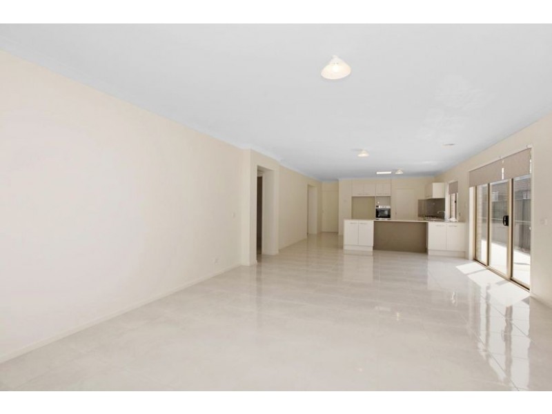 4 Steels Place, South Morang VIC 3752