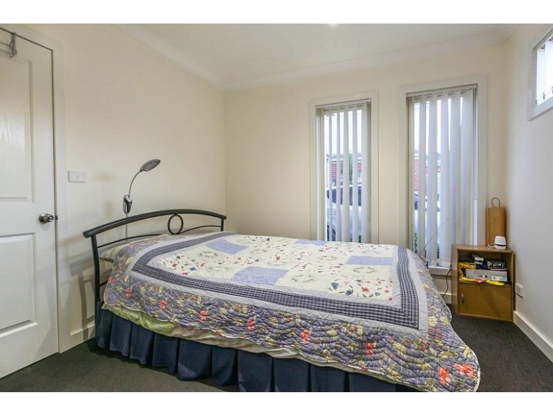 2/6 Mackey Street, Lalor VIC 3075