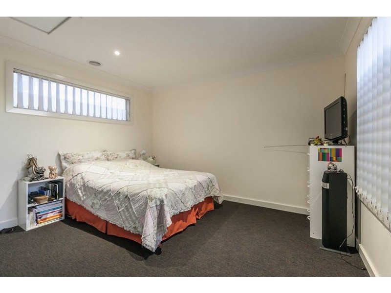 2/6 Mackey Street, Lalor VIC 3075