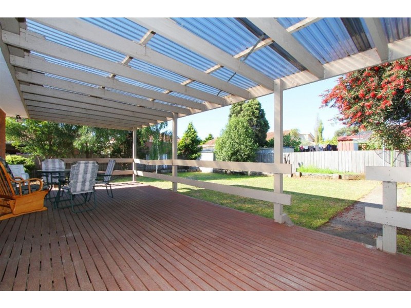 82 Moorhead Drive, Mill Park VIC 3082