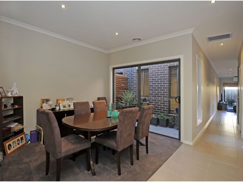 18 Ladislaw Drive, Epping VIC 3076