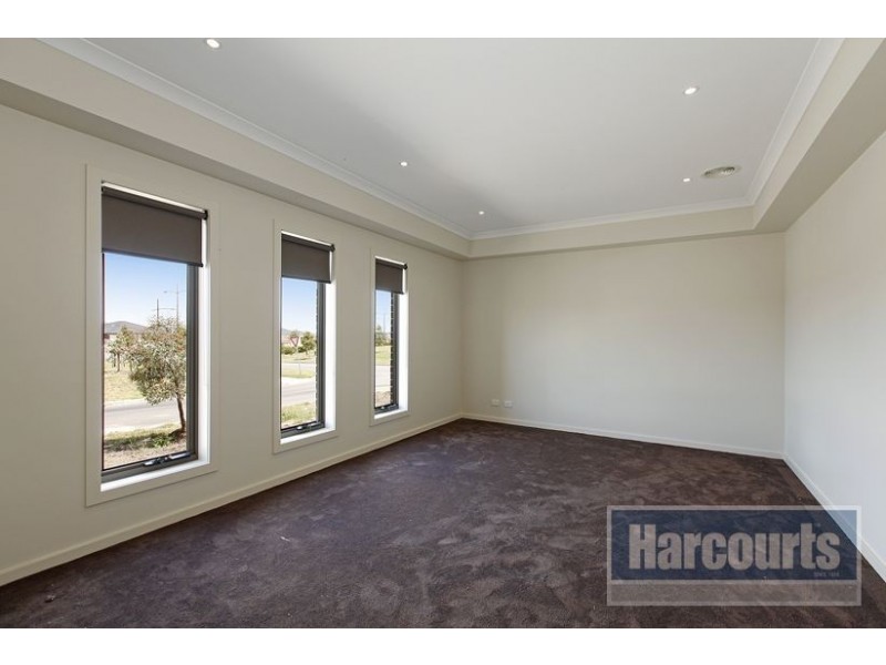 11 Allumba Way, Epping VIC 3076
