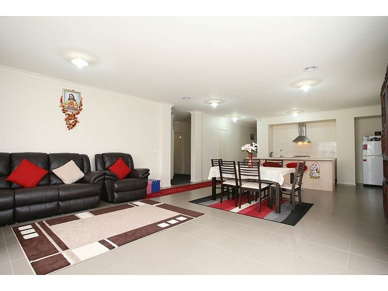 9 Unmack Road, Epping VIC 3076