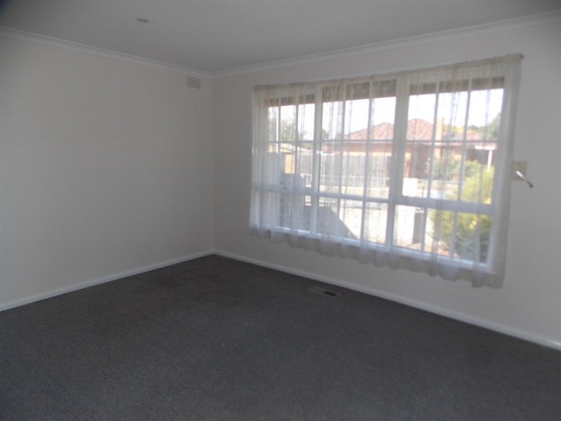 130 Dalton Road, Thomastown VIC 3074