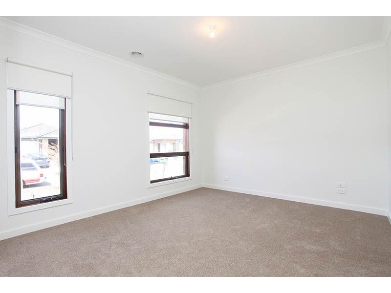 12 Potter Street, Epping VIC 3076