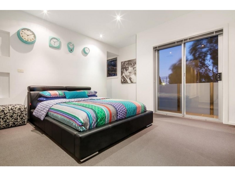 18 Hayston Boulevard, Epping VIC 3076