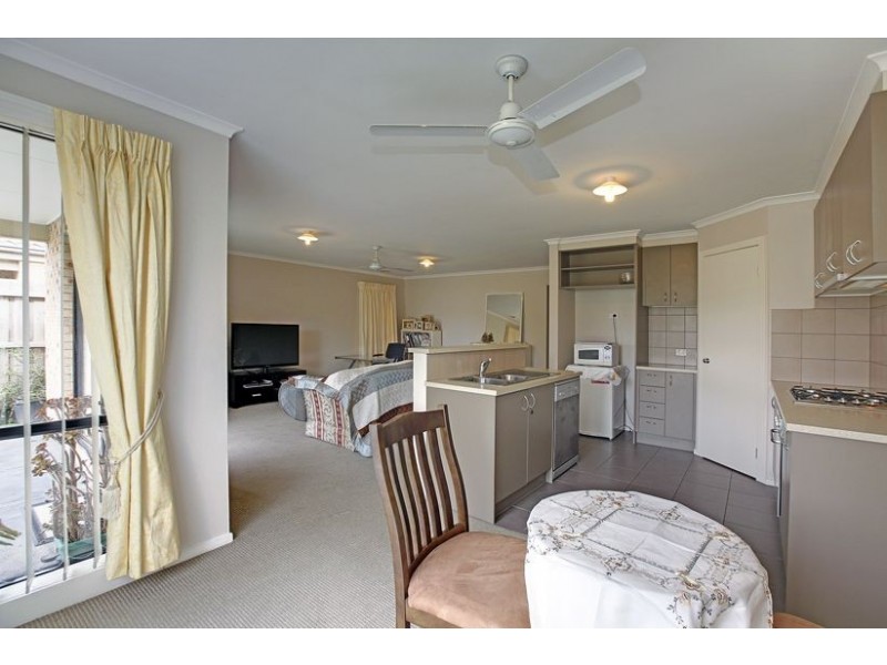 260 The Lakes Boulevard, South Morang VIC 3752