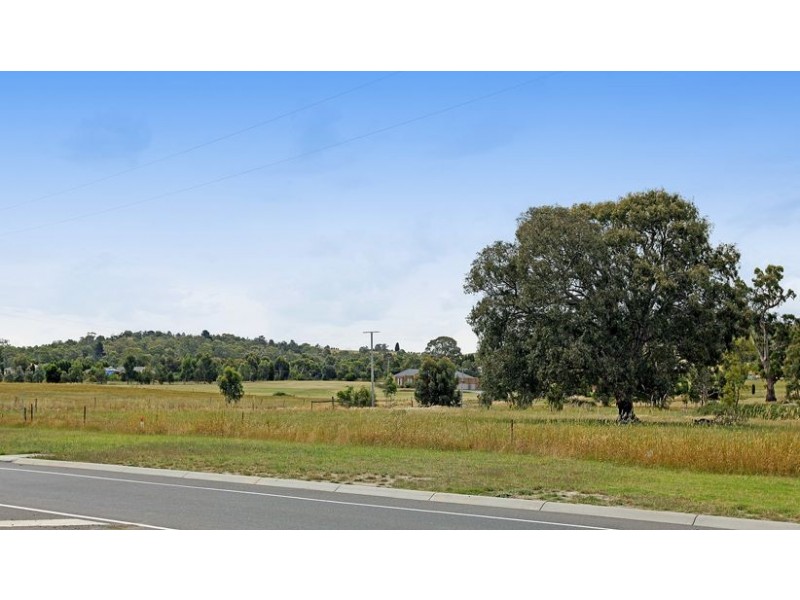 260 The Lakes Boulevard, South Morang VIC 3752
