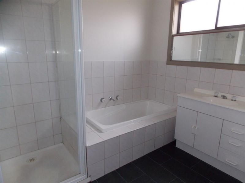 5/8a Cooper Street, Epping VIC 3076