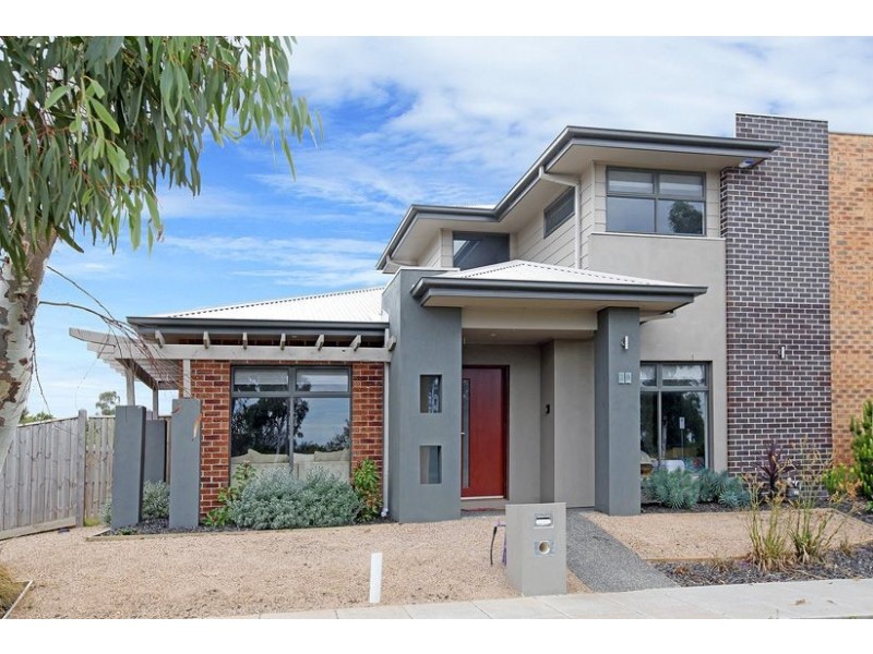 40 Gammage Boulevard, Epping VIC 3076