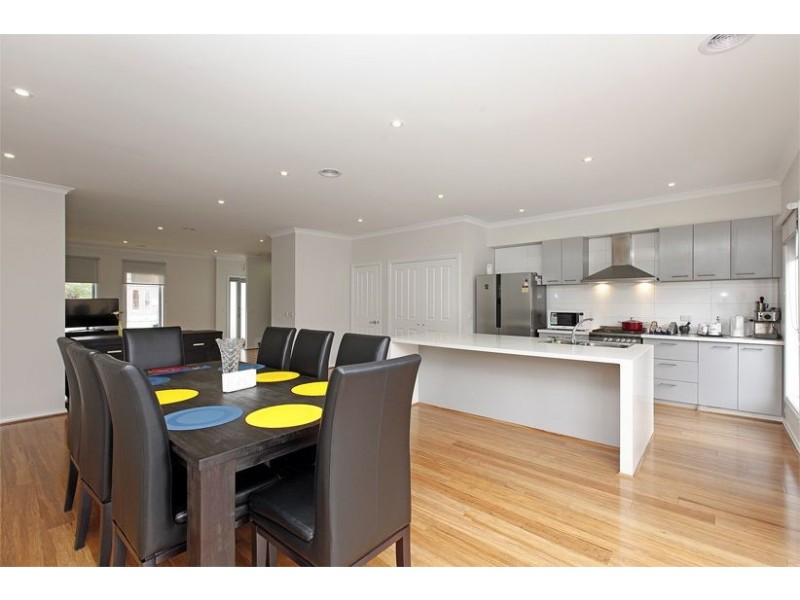 36 Mareborne Street, Epping VIC 3076