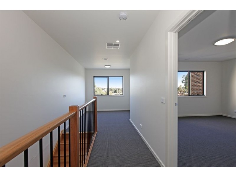 10 Poets Court, Mernda VIC 3754