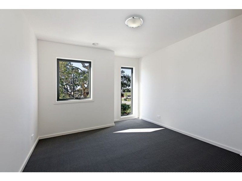 10 Poets Court, Mernda VIC 3754