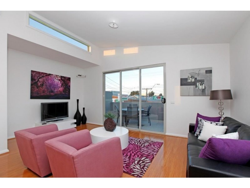 4/2 Glenroy Road, Glenroy VIC 3046