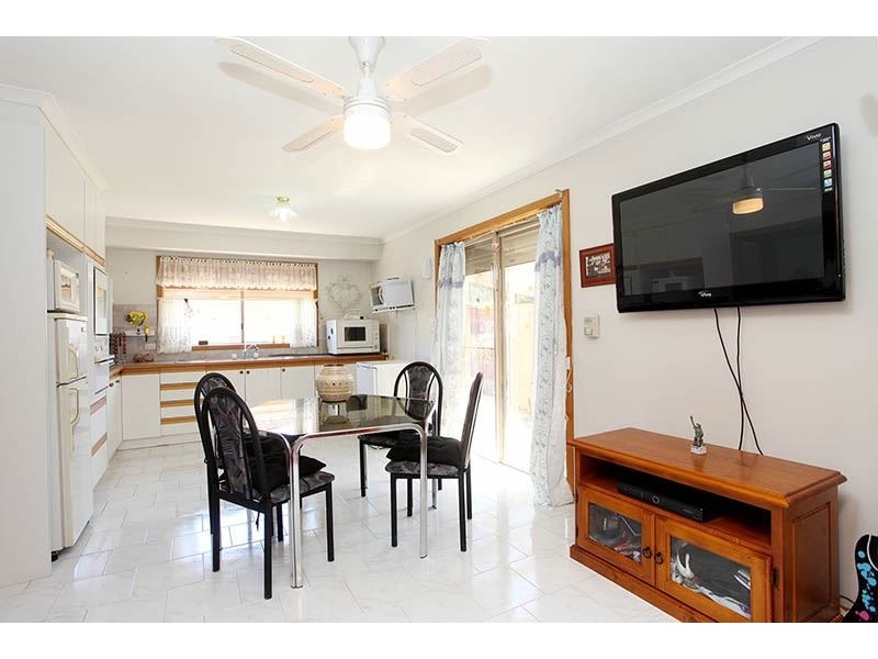 1/349 Findon Road, Epping VIC 3076