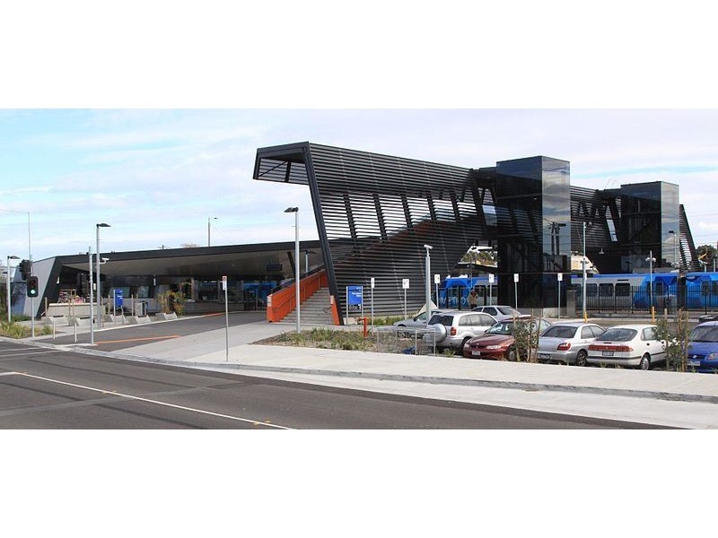 4/3 Poplar Street, Thomastown VIC 3074