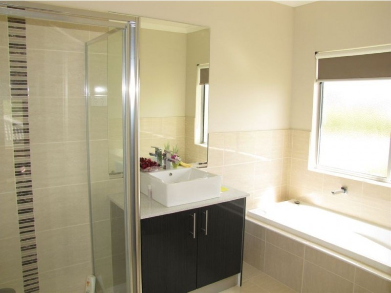 22 Meranti Way, Epping VIC 3076