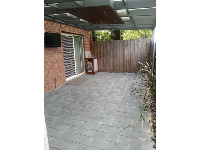 3/9-11 Oak Street, Whittlesea VIC 3757